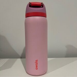 Owala FreeSip 32oz Insulated Water Bottle Angel Food Cake